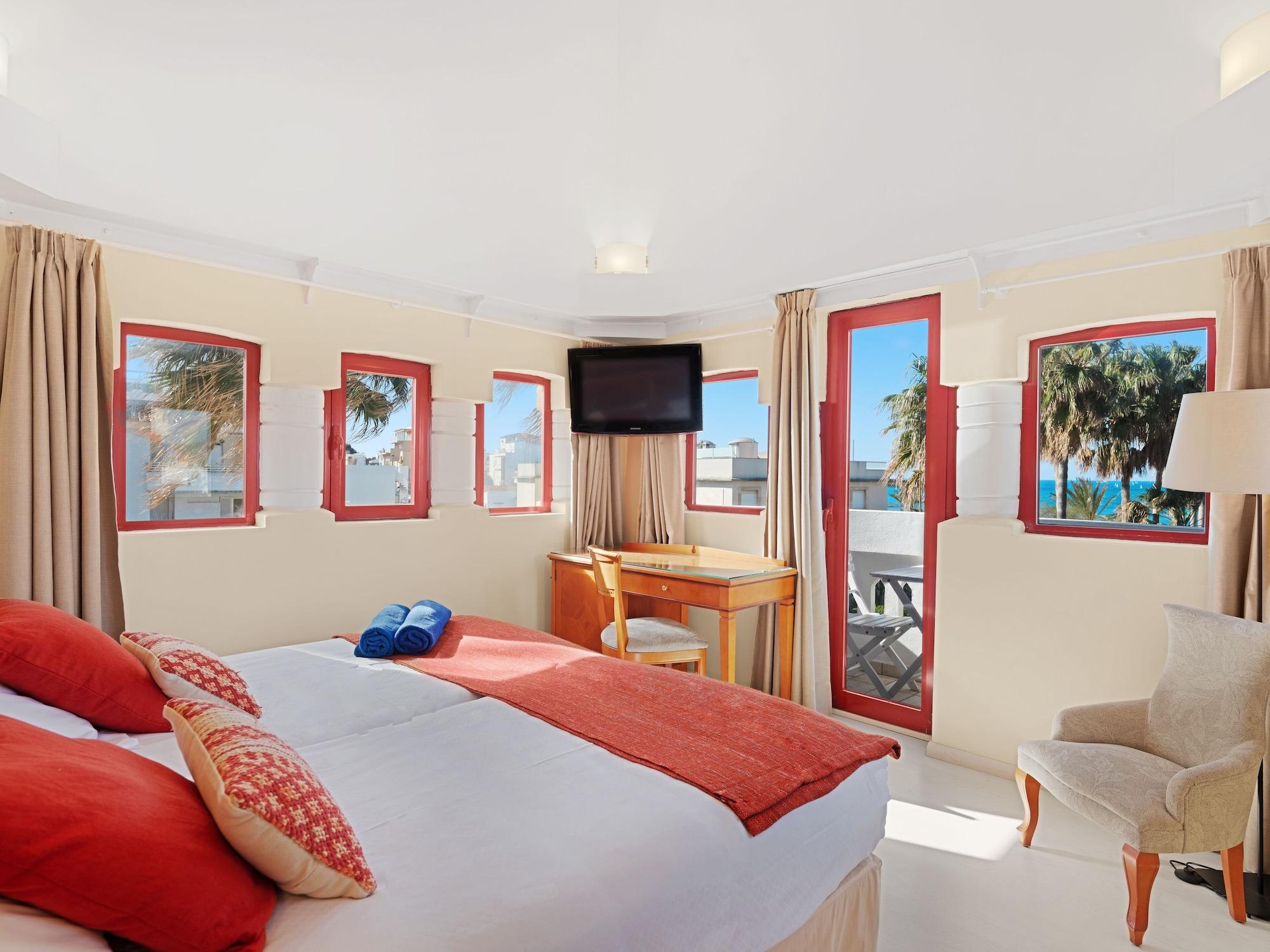 Ciutat Jardi Hotel